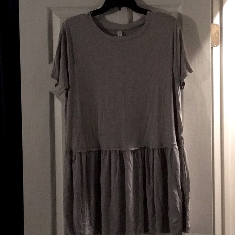 Women’s shirt